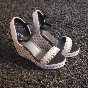 Diba Black and Cream Wedge Sandals